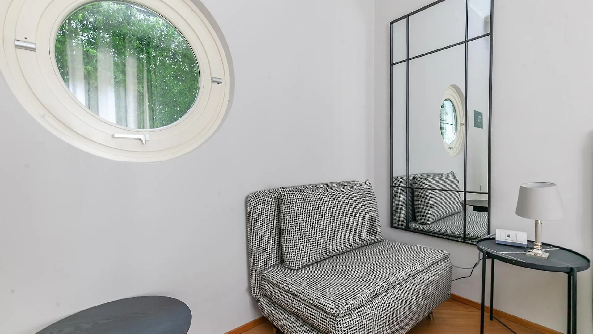 San Babila Prestige Suite - A Few Steps From Duomo Milan