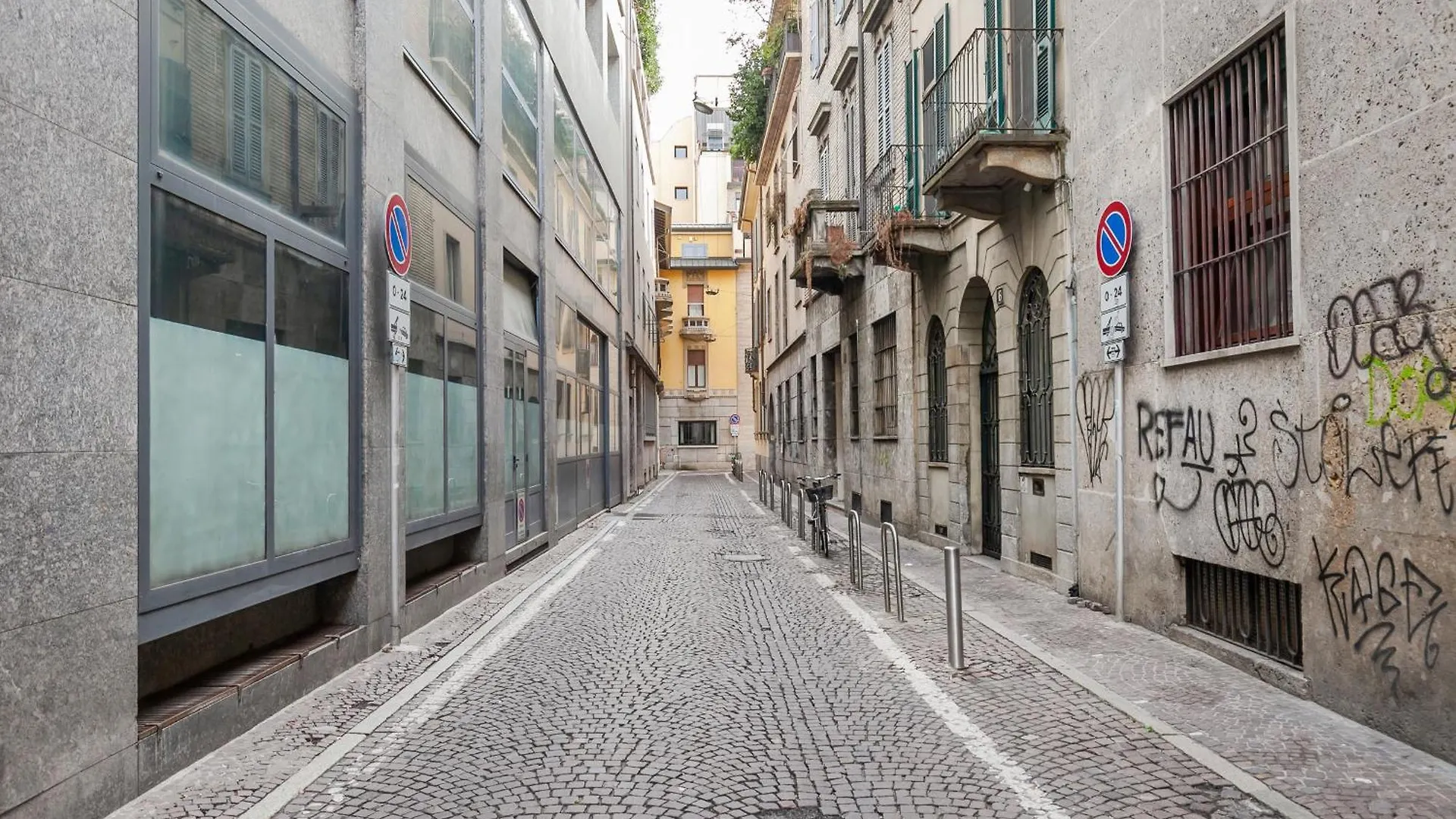 Apartment San Babila Prestige Suite - A Few Steps From Duomo Milan