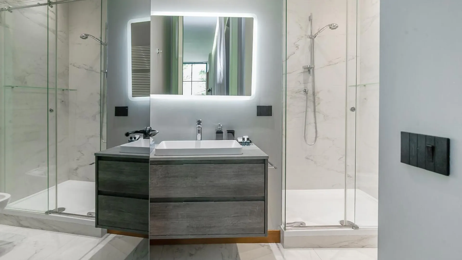 Apartment San Babila Prestige Suite - A Few Steps From Duomo Milan