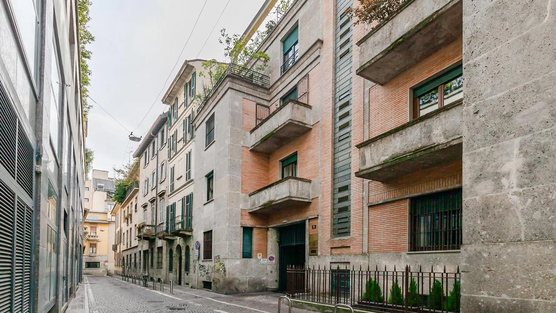 San Babila Prestige Suite - A Few Steps From Duomo ميلان 0*,  إيطاليا