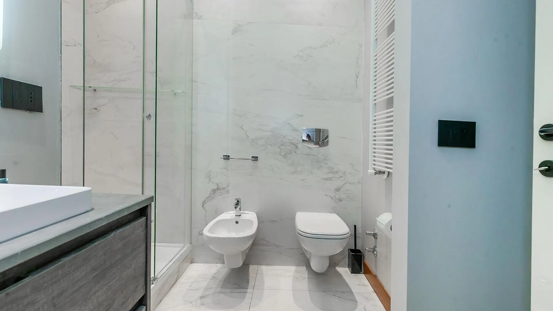 San Babila Prestige Suite - A Few Steps From Duomo ميلان