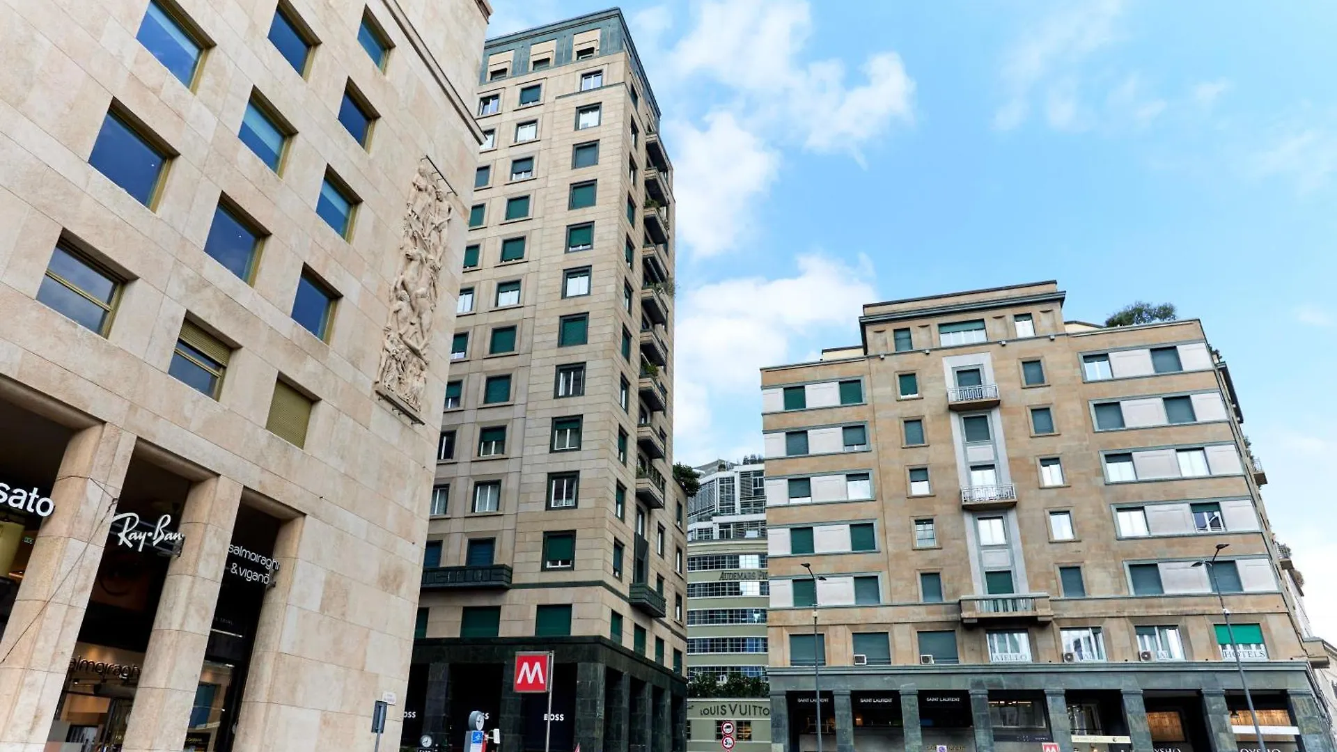شقة San Babila Prestige Suite - A Few Steps From Duomo ميلان إيطاليا